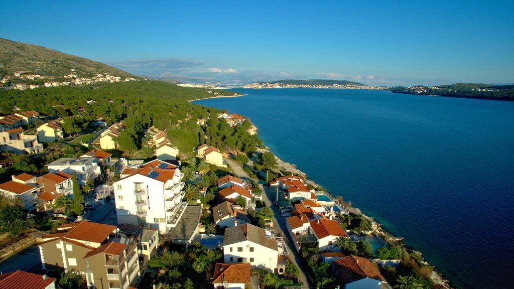 Hotel Viktorija Seget Vranjica Exterior foto