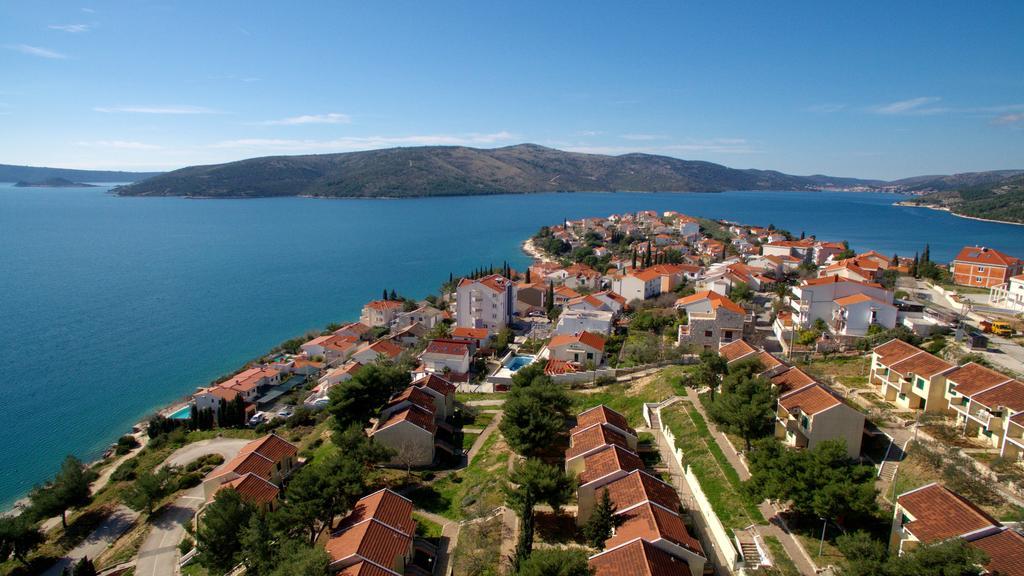 Hotel Viktorija Seget Vranjica Exterior foto