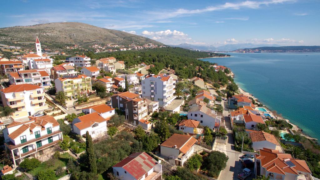 Hotel Viktorija Seget Vranjica Exterior foto